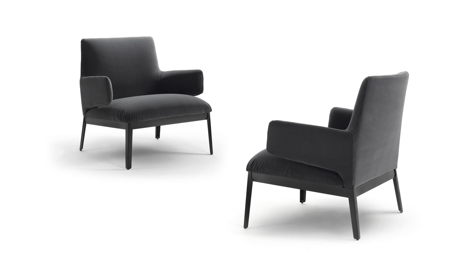arflex-Hug-armchair-design-Claesson-Koivisto-Rune-fabric-leather-backrest-high-low-living-hospitality-project-luxury-madeinitaly-removablecover-modern-contemporary