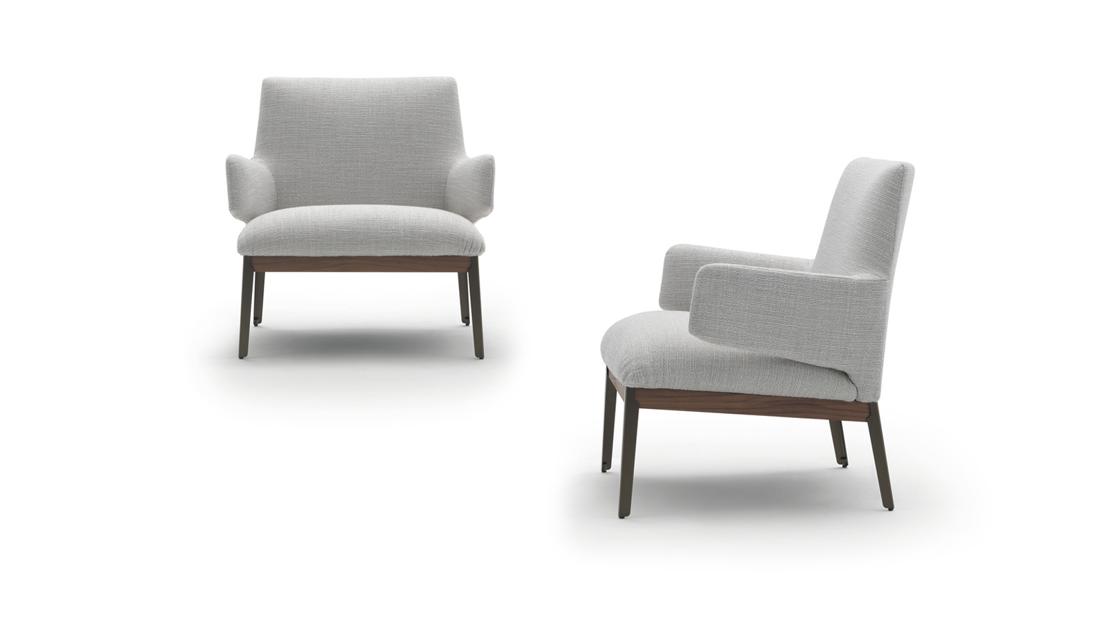 arflex-Hug-armchair-design-Claesson-Koivisto-Rune-fabric-leather-backrest-high-low-living-hospitality-project-luxury-madeinitaly-removablecover-modern-contemporary