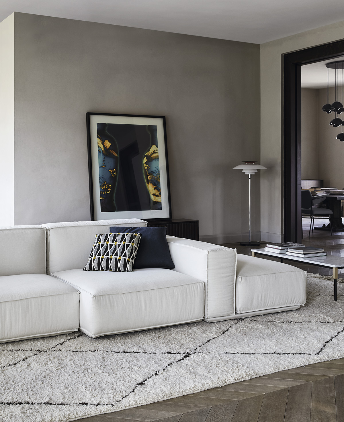 spazioarredoitalia.livealian-design-story-livingroom-house-design-living-hospitality-project- luxury -madeinitaly-eclectic-marechiaro-match
